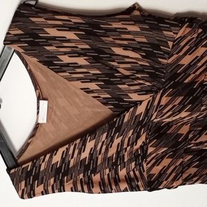 Worthington Stretch V Neck Top